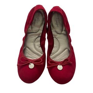 DEXFLEX comfort Red Faux Suede Ballet Flat Slippers. Like new. Size 11